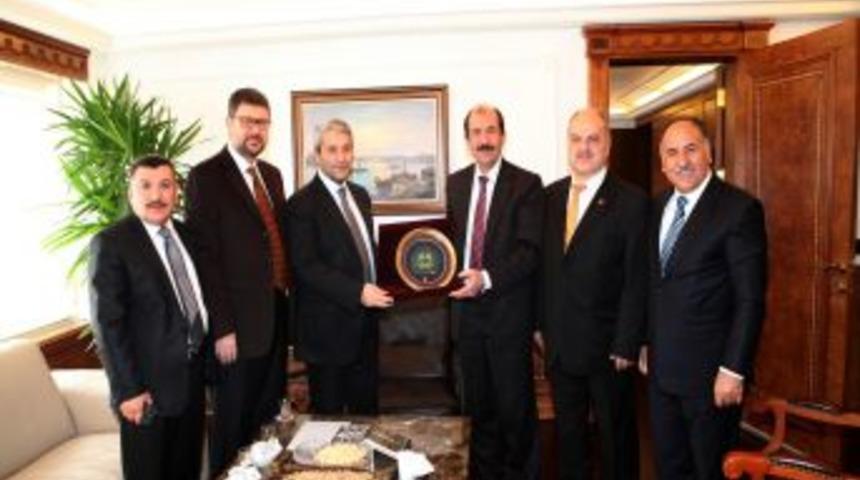 Bakan Erg&uuml;n'den Adana'ya 3 M&uuml;jde!