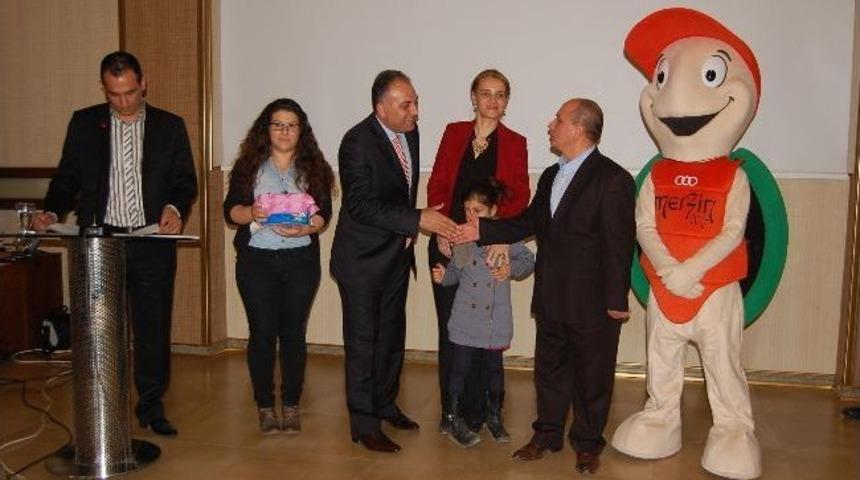 Kompozisyon Yarışmasının &Ouml;d&uuml;lleri Sahiplerini Buldu