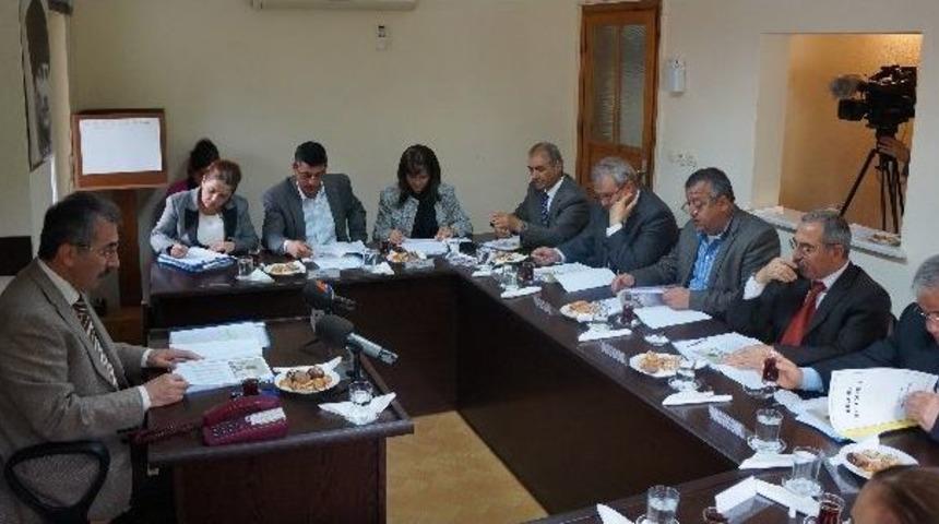 Enc&uuml;men &Uuml;yeleri Se&ccedil;ildi