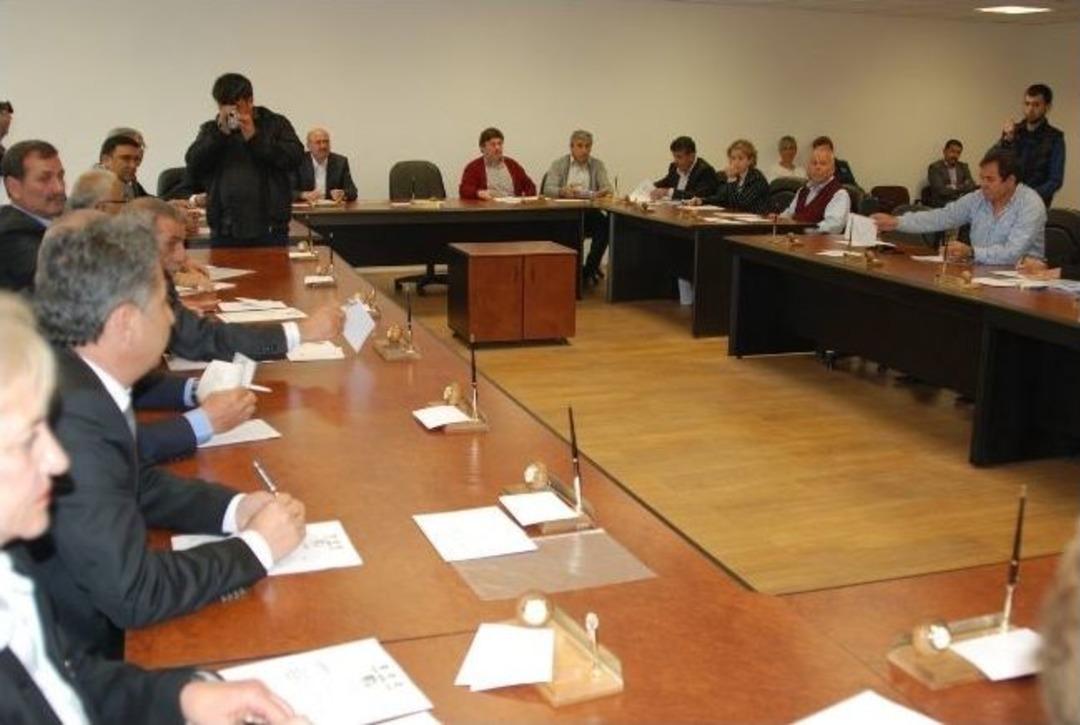 Fethiye Belediyesi Faaliyet Raporu Oy &Ccedil;okluğu İle Kabul Edildi