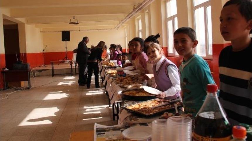 &Ouml;ğrencilerden Yeşil İ&ccedil;in Kermes