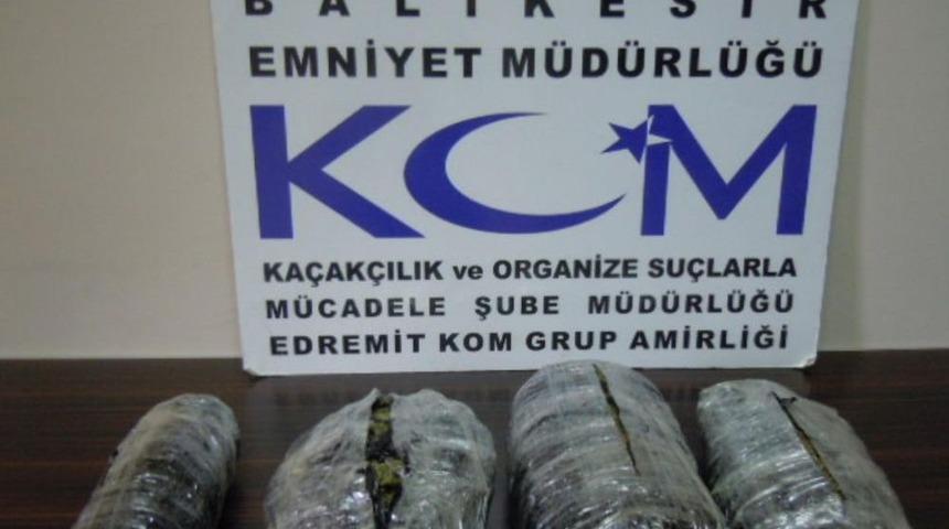 Edremit’te Üç Ayda 35 Kg. Esrar Ele Geçirildi