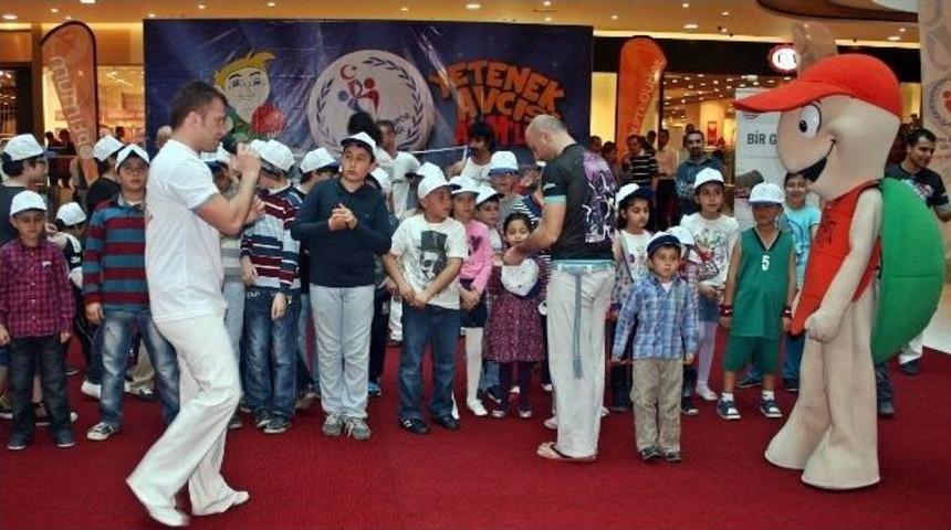 Yetenekler Avm'lerde Keşfediliyor