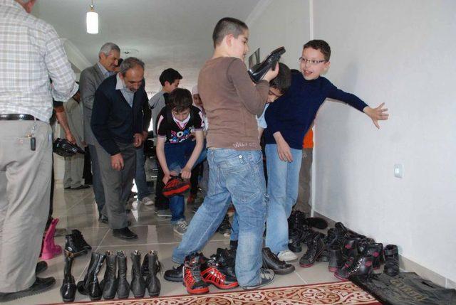 İHH Suriyeli Yetim Çocuklara Yardım Elini Uzattı 2