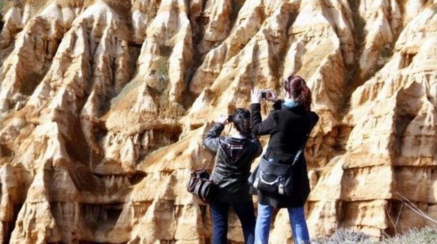 Divriği “fotoğraf Çekme Kursu” Öğrencileri Sahaya İndi