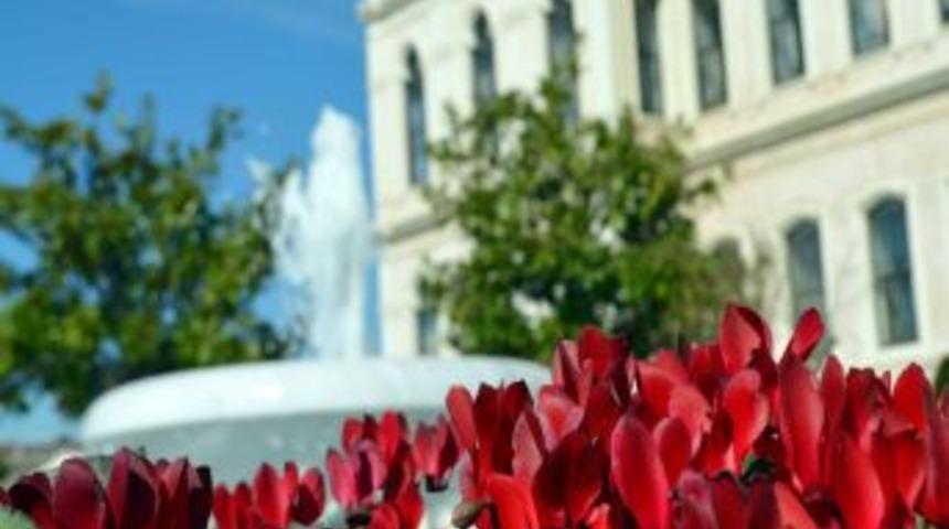 İstanbul, Rengarenk