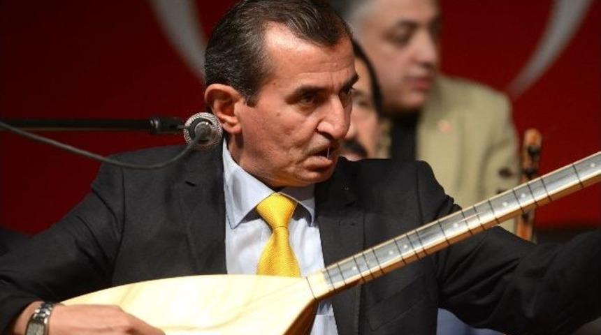 Denizli&rsquo;de Aşıklar Atıştı