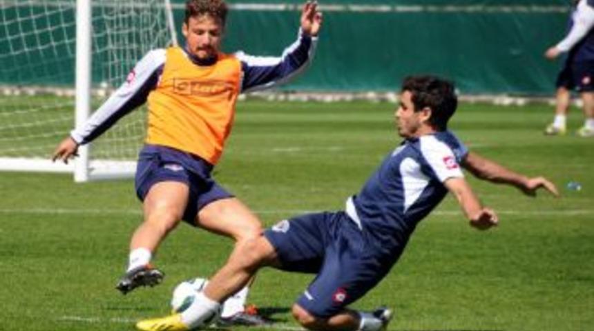 Kasımpaşa, Medical Park Antalyaspor Ma&ccedil;ı Hazırlıklarına Başladı