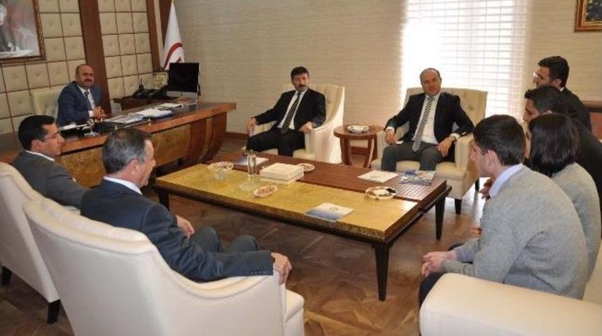 T&uuml;bitak Birincilerine Cumhuriyet Altını