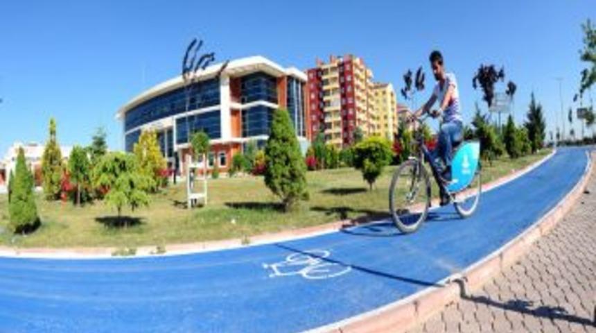 "Konya T&uuml;rkiye'ye &Ouml;rnek Şehir"