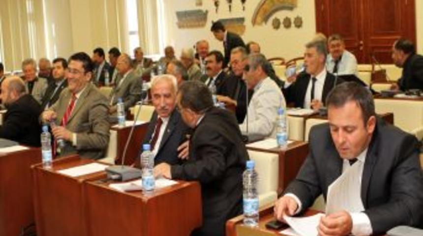 CHP'li Dursun Kaplan: Laikliğin Ve T&uuml;rk Bayrağının Arkasına Sığınmıyoruz