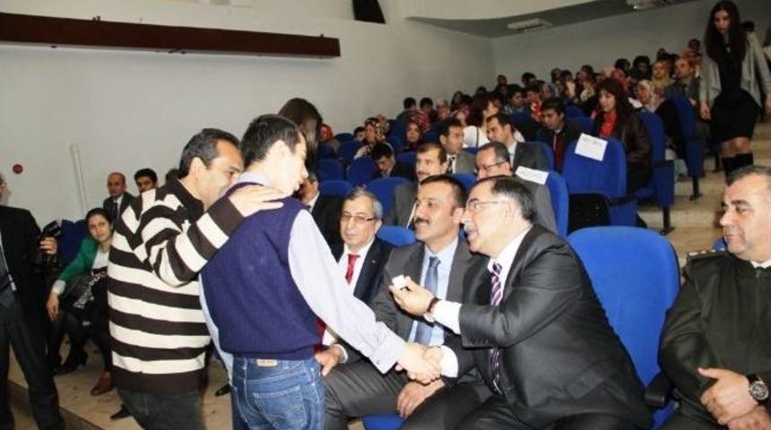 D&uuml;zce Valisi Adnan Yılmaz, Otizimli &Ccedil;ocuklara Destek Verdi