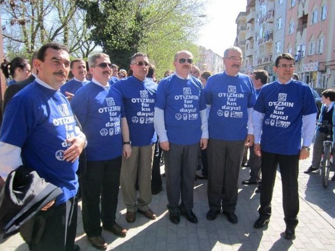 L&uuml;leburgaz&rsquo;da D&uuml;nya Otizm Farkındalık G&uuml;n&uuml; Kutlandı