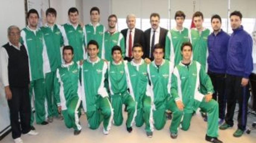Akhisar Belediyespor Gen&ccedil; Basketbol Takımı, B&ouml;lge Şampiyonasına Hazır