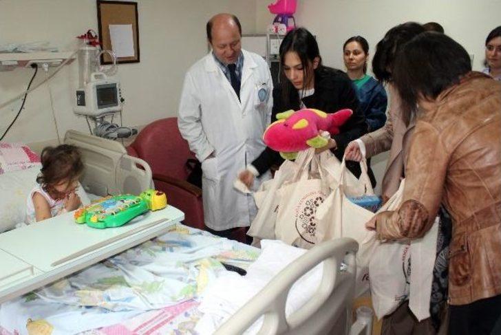 Oyuncak Kumbarası Mutluluk Dağıtıyor G4