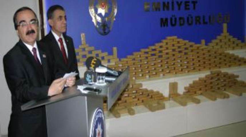 Polis, 153 Kilogram Eroini Zuladan 'besmele' Ile &Ccedil;ıkardı