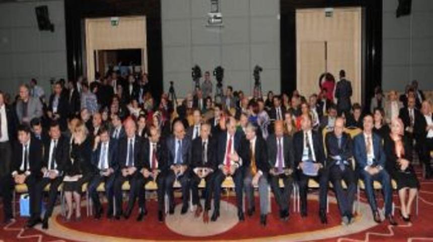 B&uuml;y&uuml;kşehir'in &Ouml;d&uuml;ll&uuml; Projeleri T&uuml;rkiye'ye Model Olarak Sunuldu