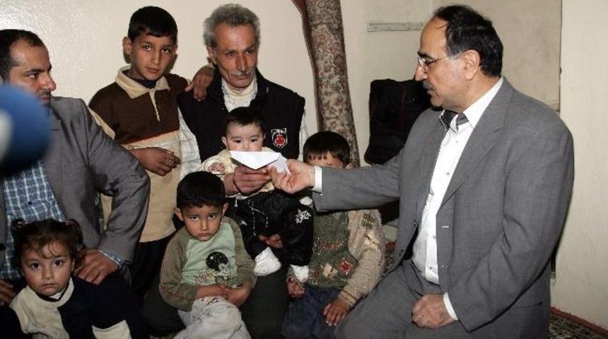 Gaziantep&rsquo;te Bulunan Suriyeliler'e Yardımlar Devam Ediyor