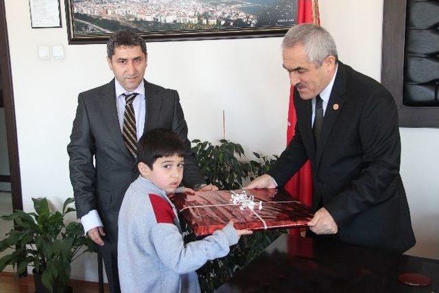 Ostistik &Ouml;ğrenciler Karakurt&rsquo;u Ziyaret Etti 1