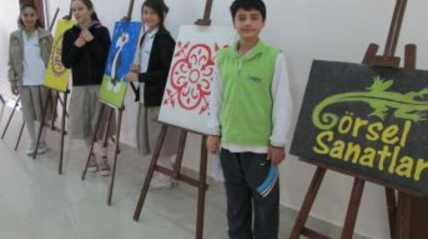 Şırnaklı Minikler Eserlerini Sergiledi