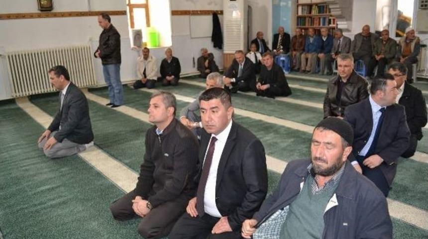 Ayhan Şahenk Niğde'de Dualarla Anıldı