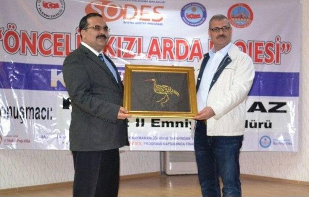 Yozgat İl Emniyet M&uuml;d&uuml;r&uuml; Birecik&rsquo;te Seminer Verdi
