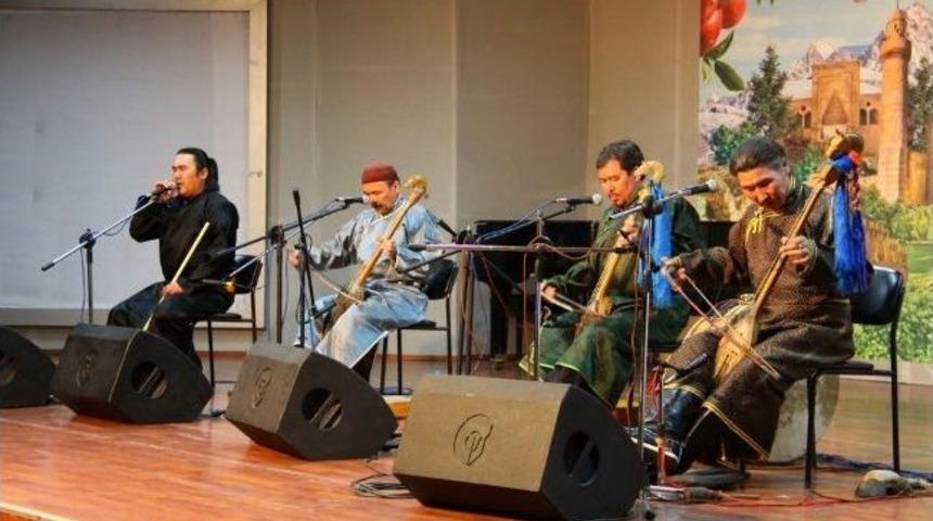 M&uuml;ziğin Mucizesi &Uuml;niversitede Konser Verdi