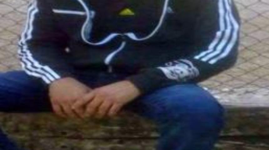 Falezlerden D&uuml;şen Gen&ccedil; &Ouml;ld&uuml;