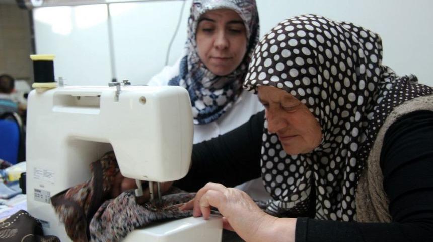 Nevşehir'de Kadınların Becerileri Kurslarla Gelişiyor