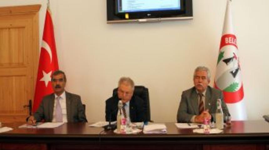 Muğla Belediyesi 2012 Yılı Faaliyet Raporu Oy &Ccedil;okluğuyla Onaylandı