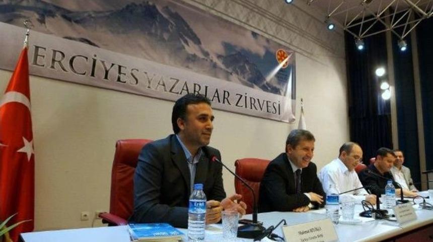 Erciyes Yazarlar Zirvesinden Barış S&uuml;recine Destek