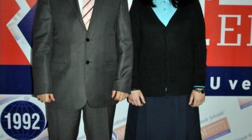 YGS-3 Alanında T&uuml;rkiye Yedincisi Olan Beyza Manisa'nın Gururu