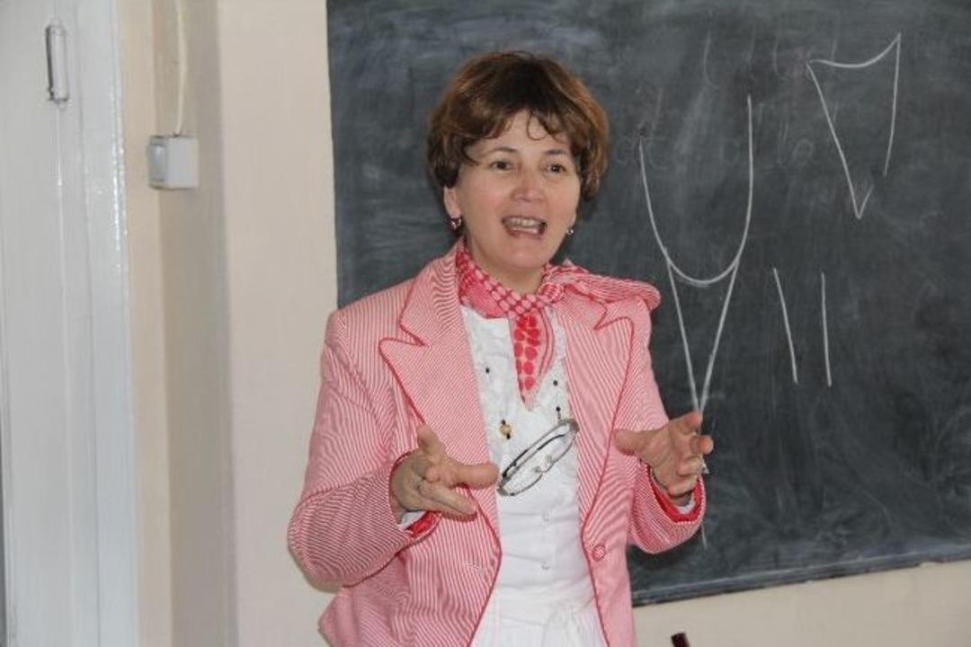 Canbasoğlu Hız Kesmiyor