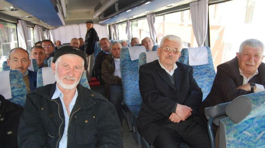 Orhanelili &Ccedil;ift&ccedil;iler Ilk Defa Trakt&ouml;r Fabrikasına Gezmeye Gitti