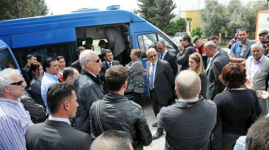 Tarsus'ta K&ouml;yl&uuml;ler 2. Sınıf D&uuml;zenli Depolama Tesisine Karşı Ayaklandı