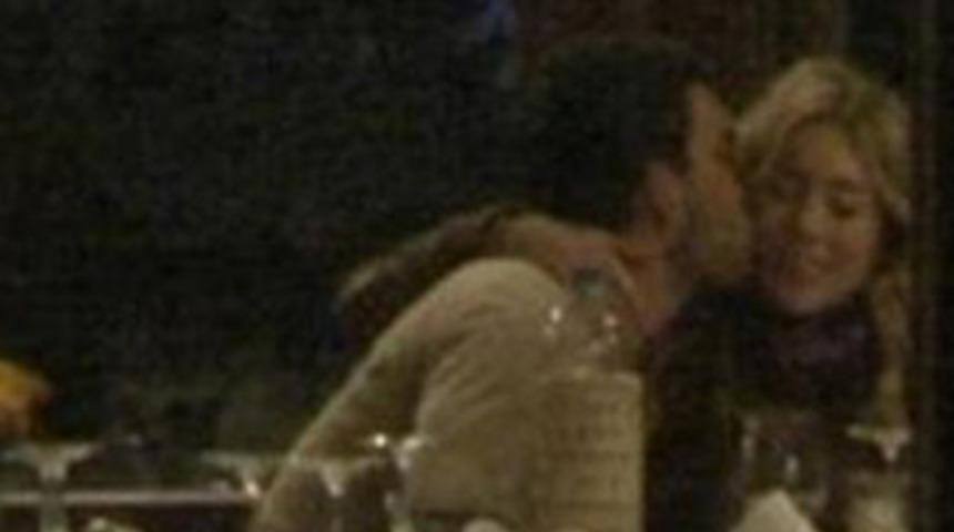 Arda'dan öpücük yağmuru!