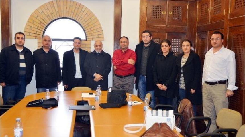 Balıkesirli Gazeteciler Portekiz'de M&uuml;sl&uuml;manların Sorunlarını Konuştu