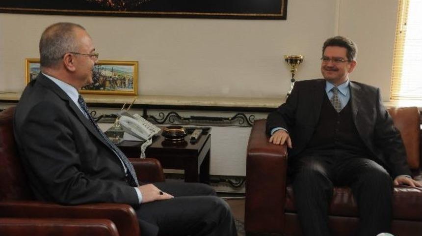 Defterdar Dede&rsquo;den Başkan Erg&uuml;n&rsquo;e Veda Ziyareti