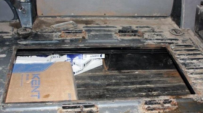 Şırnak&rsquo;ta 2 Bin 160 Paket Ka&ccedil;ak Sigara İle 333 Cep Telefonu Ele Ge&ccedil;irildi