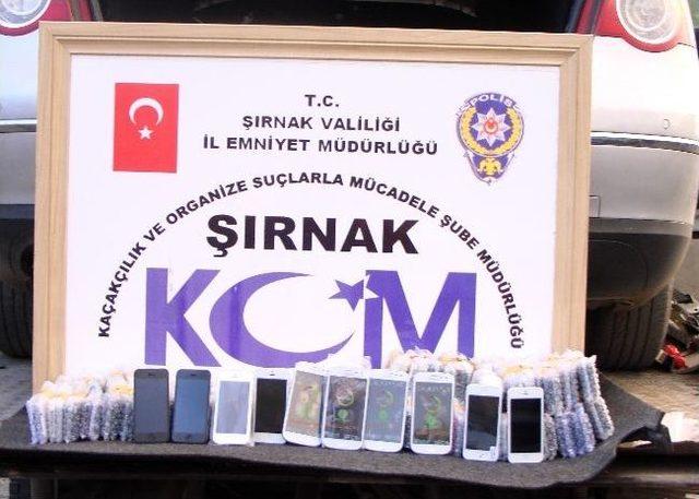 Şırnak’ta 2 Bin 160 Paket Kaçak Sigara İle 333 Cep Telefonu Ele Geçirildi