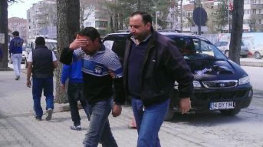 İnşaattan 380 Kilo Demir &Ccedil;alan Hırsız Yakalandı