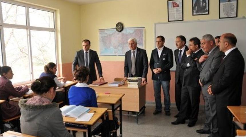 Ayrancı İl&ccedil;esinde Bin 200 Fidan Toprakla Buluşturuldu