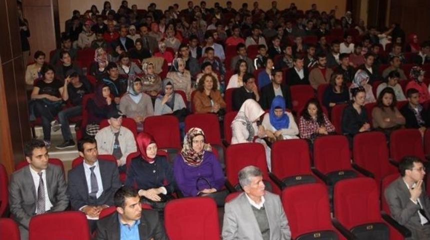 Malatya'da Girişimcilik Ve Kariyer G&uuml;nleri Semineri