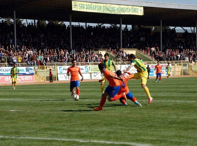 Adıyamanspor'da Silivri Galibiyetinin Sevinci Yaşanıyor