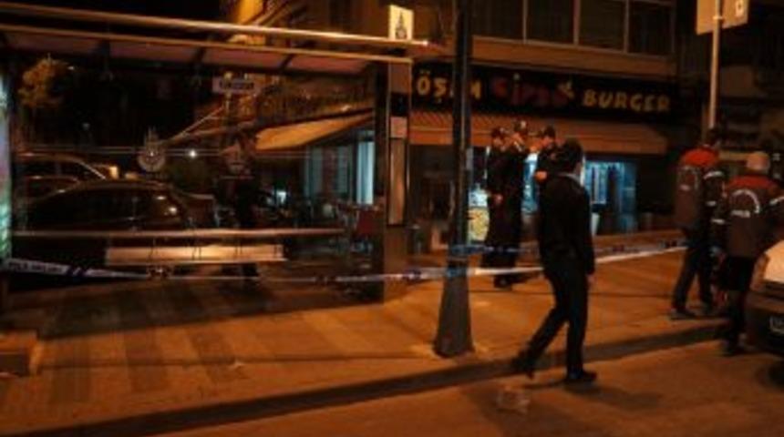 &Uuml;sk&uuml;dar&rsquo;da Iki Grup Arasındaki Tartışma Kanlı Bitti