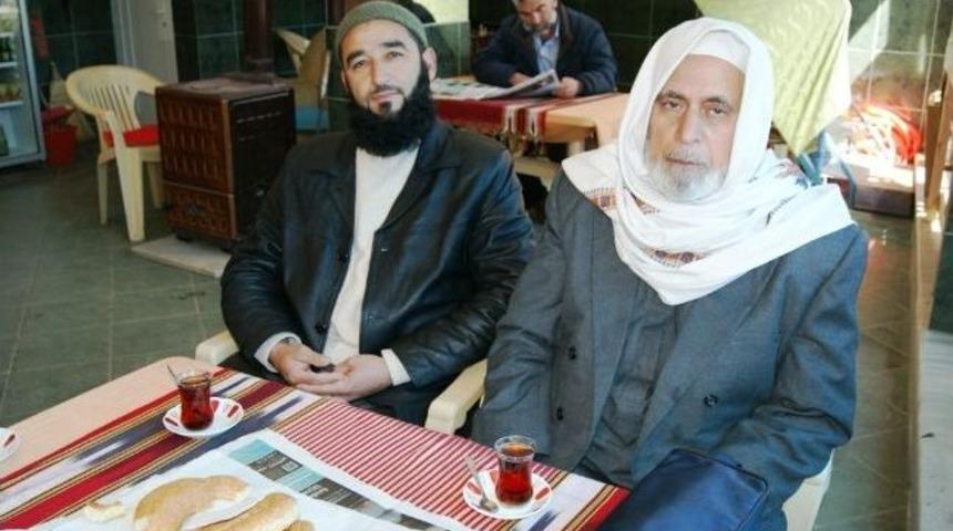 Suriye&rsquo;de Yaşanan Zulm&uuml; Anlattılar