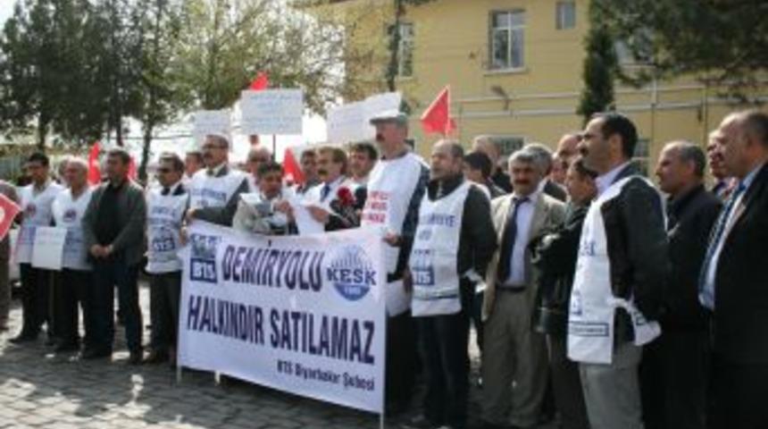 BTS ve Ulaşım-Sen&rsquo;den protesto