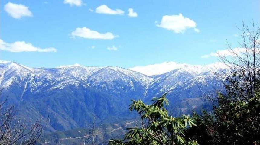 G&uuml;neysu Kıbledağı Kent Ormanına Ziyaret&ccedil;i Akını