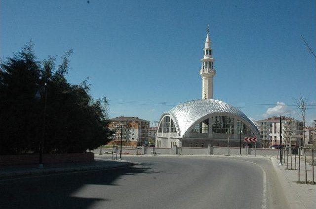 Hacı Bekir Kılıç Camii Tamamlanma Aşamasına Geldi