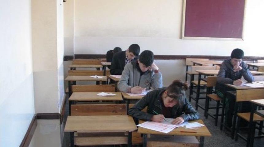 &Ccedil;ubuk'ta Okullar Arası Din K&uuml;lt&uuml;r&uuml; Ve Ahlak Bilgisi Yarışması Yapılacak